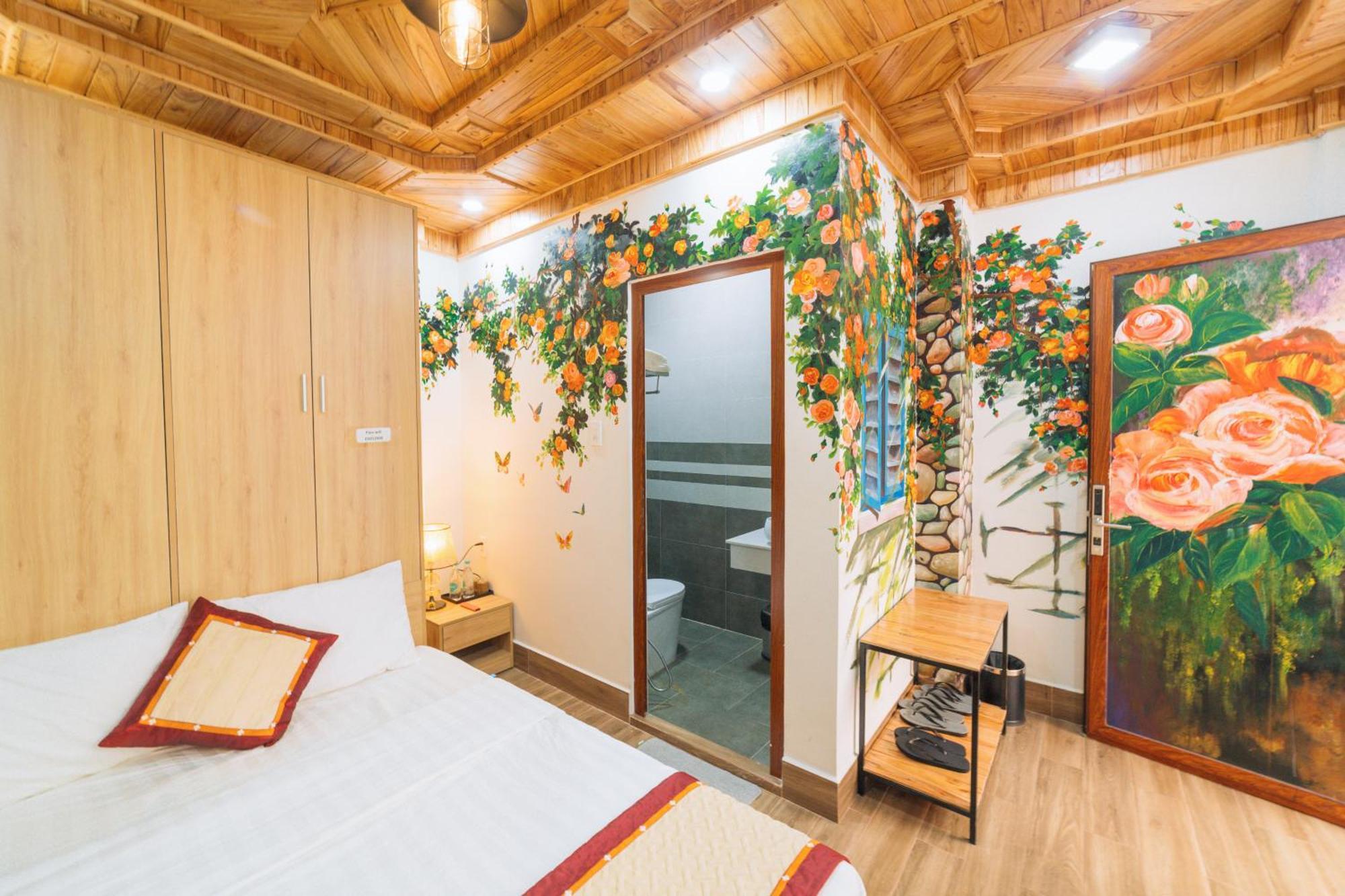ホテル St House Dalat エクステリア 写真
