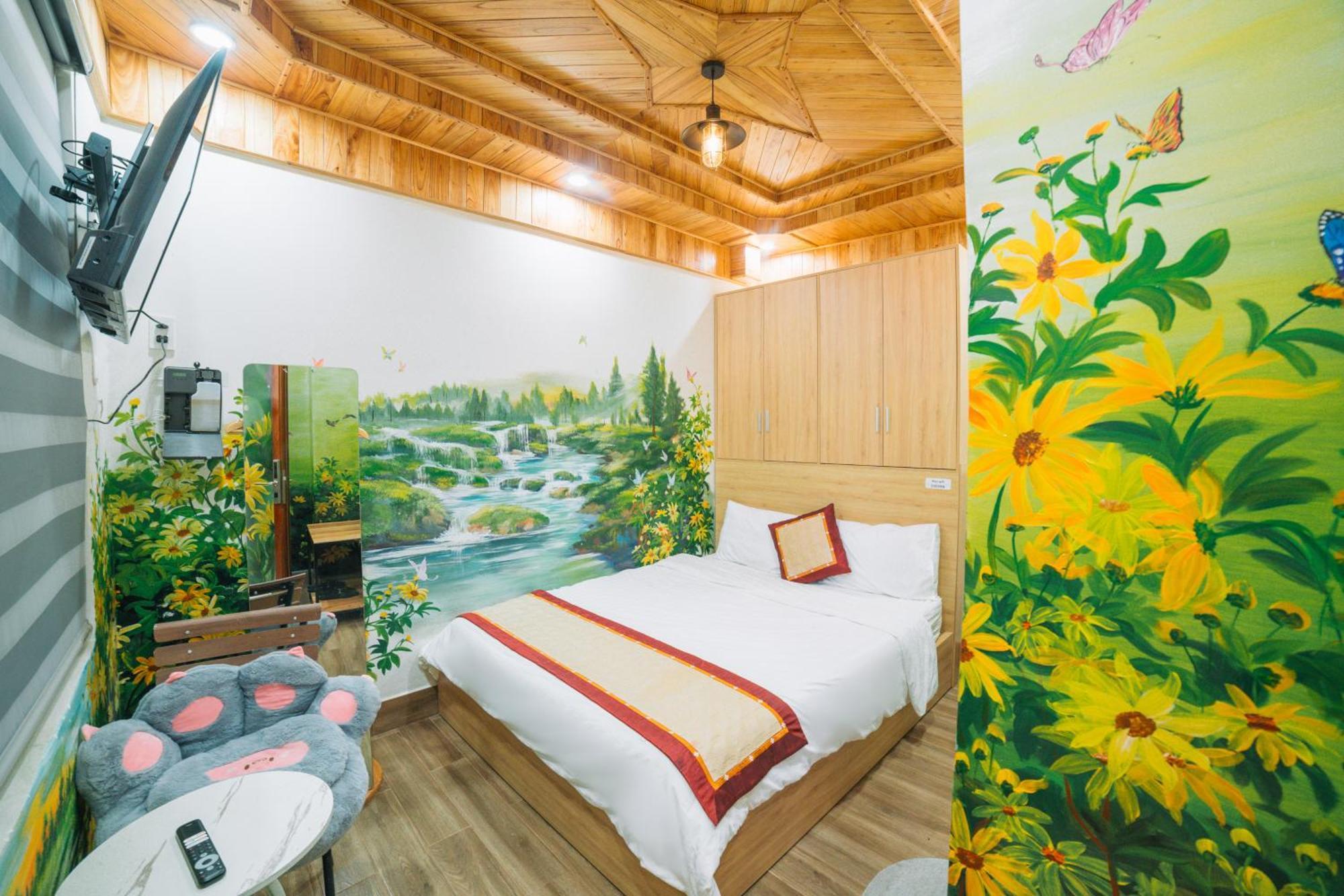 ホテル St House Dalat エクステリア 写真