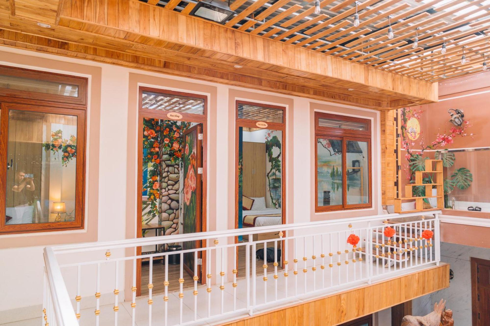 ホテル St House Dalat エクステリア 写真